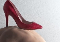 25-novembre-2013-Giornata-mondiale-contro-la-violenza-sulle-donne_