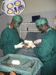 GUINEA_Sala operatroia Centro medicochirurgico Gouécké_Moira Monacelli