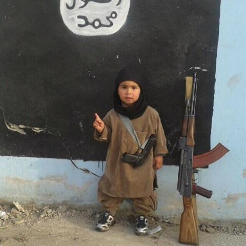 bambini soldato isis