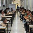 università